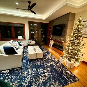 Apartment In/out - Zalanta - Great Location- 2 Hot Tubs - Heated Pool, South Lake Tahoe